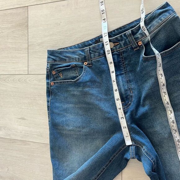 Frye women crop jeans size 28 - Picture 5 of 10